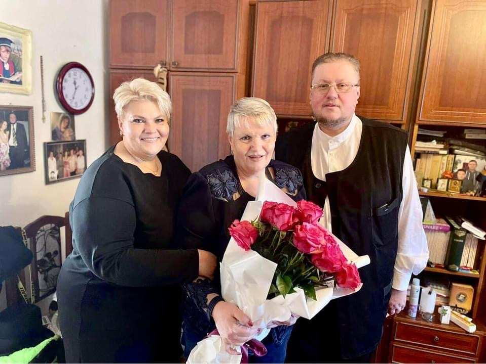 Владика Матфей привітав свою маму Любов Євгенівну Шевчук із 70- ти літтям