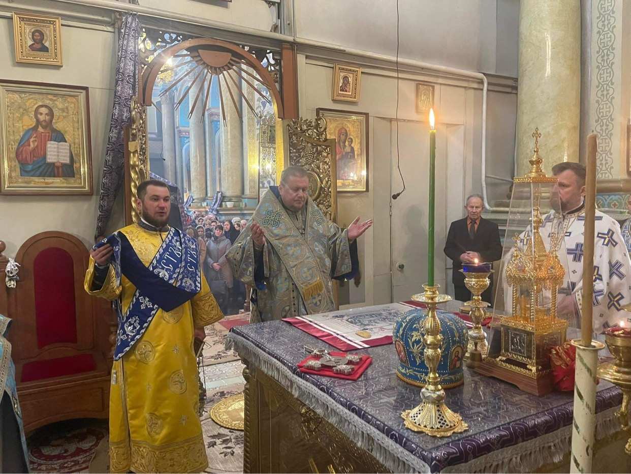 Богослужіння у свято Благовіщення Пресвятої Богородиці